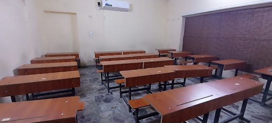 ثانوية ومعهد متفوقي الحرية الاهلية للبنين