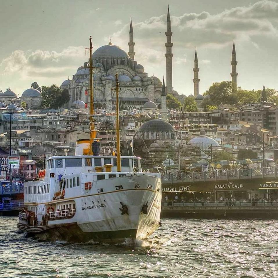 الأبراج الذهبية للسفر والسياحة