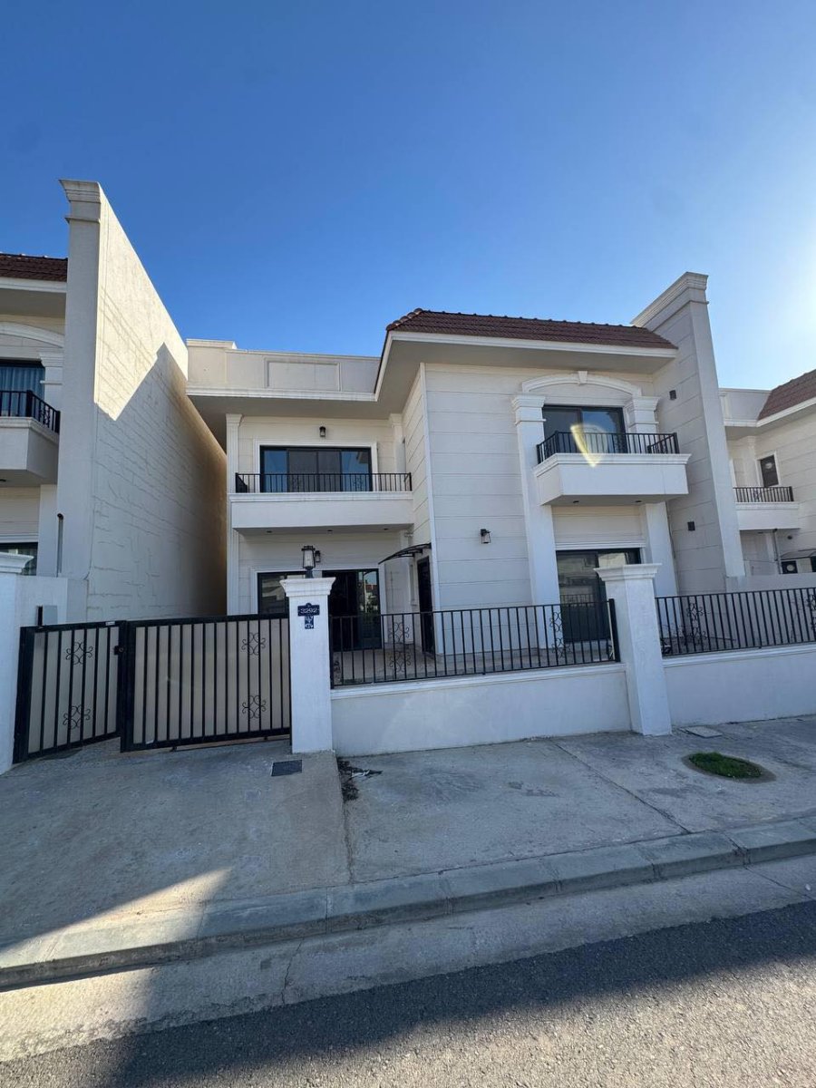 دار للبيع - اربيل مجمع اشتي