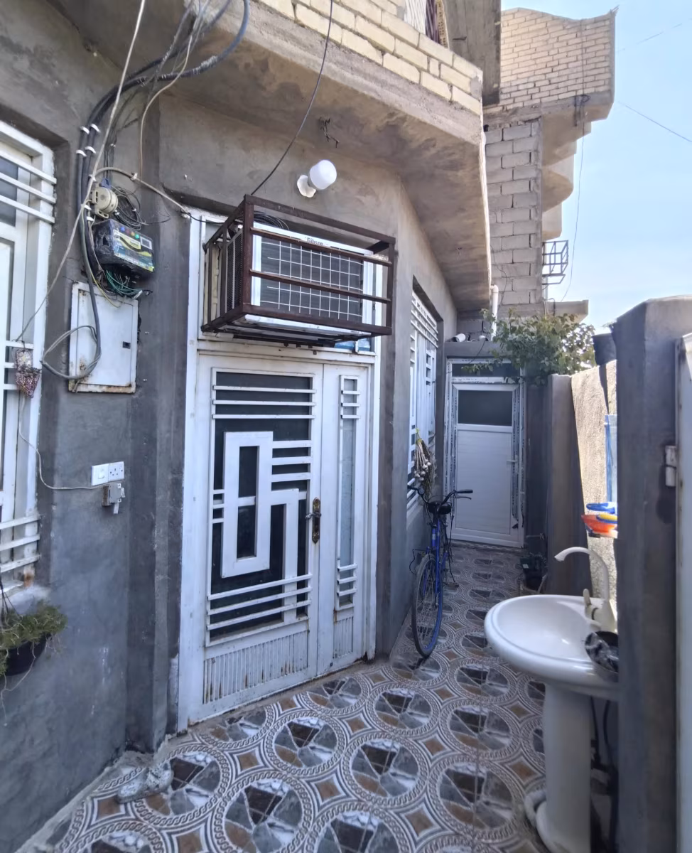 بيت طابقين للبيع في كربلاء