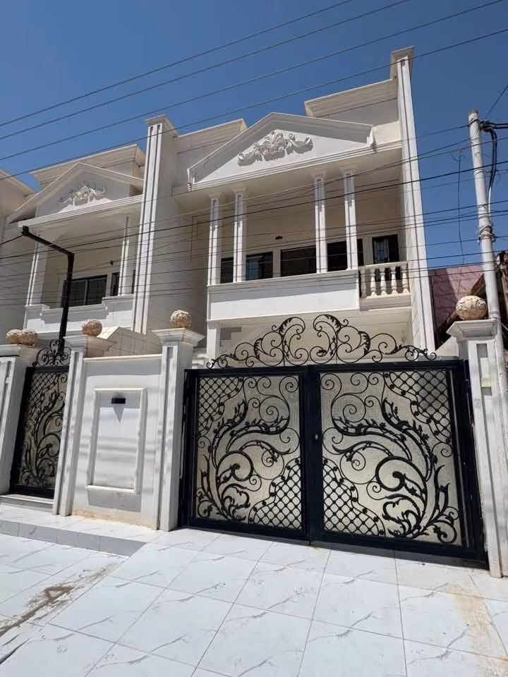 دار طابقين  للبيع